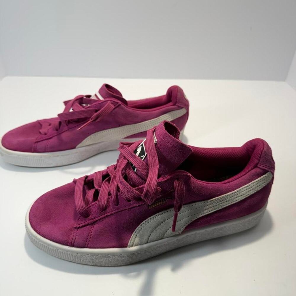 Puma Suede Classic Womens 8.5 355462-79 Fuchsia Magenta White Low Top Sneakers